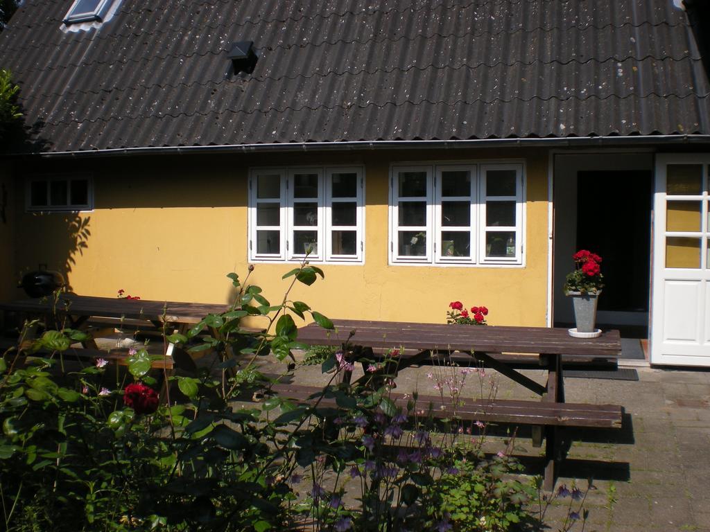 Danninghus Hotel Vindeby  Buitenkant foto