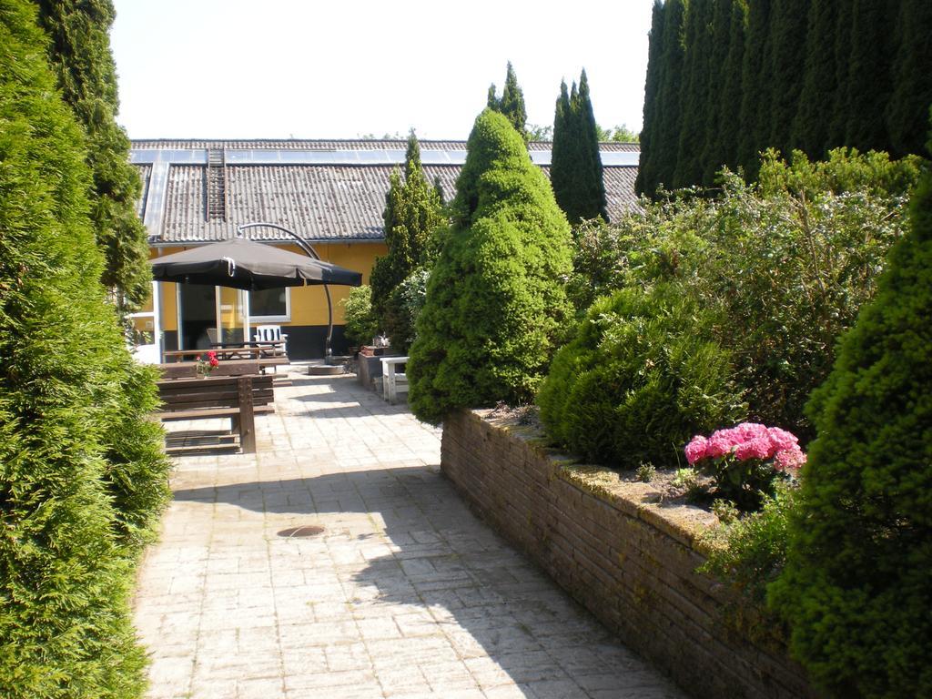 Danninghus Hotel Vindeby  Buitenkant foto